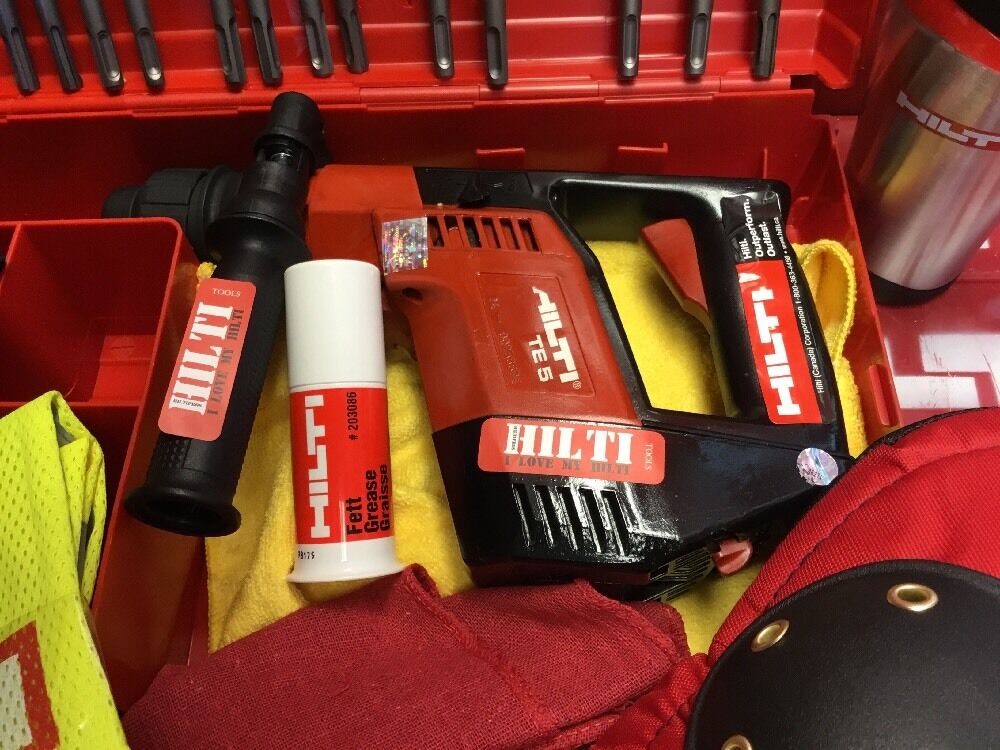 HILTI TE 5 HAMMER DRILL, FREE HILTI COFFE MUG, LOADED BITS