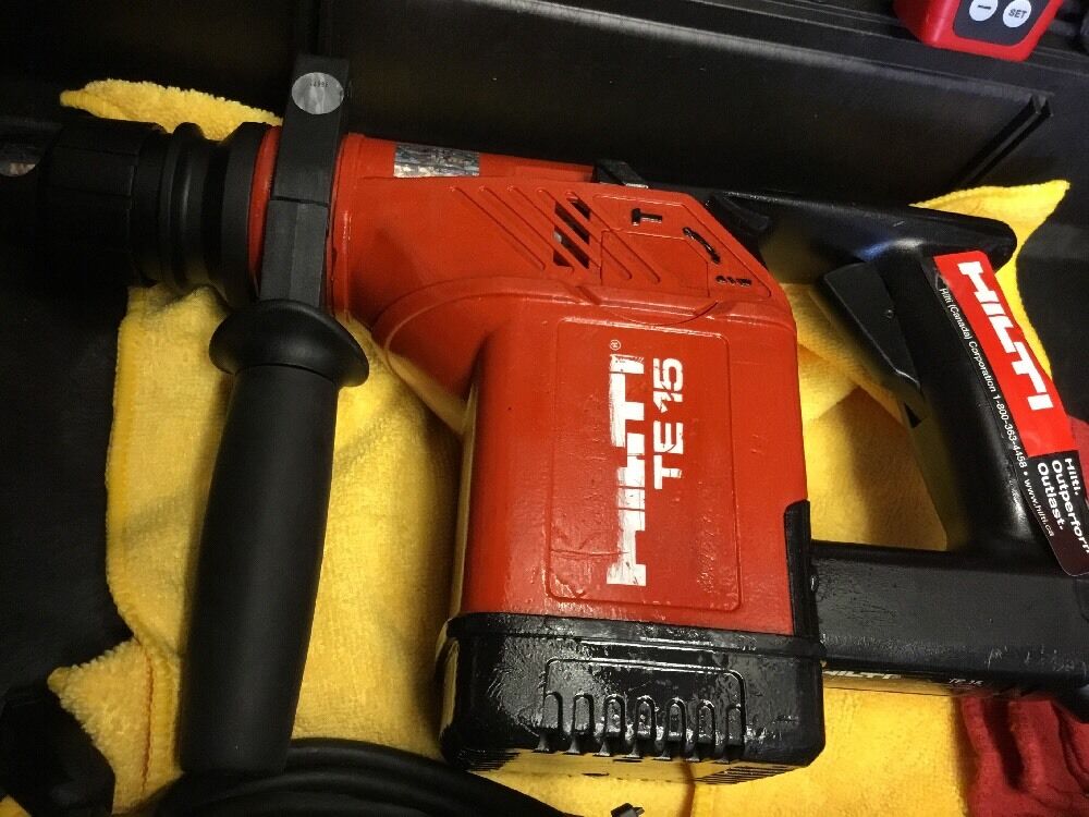 HILTI TE 15 PREOWNED, FREE LASER METER, BITS AND EXTRAS