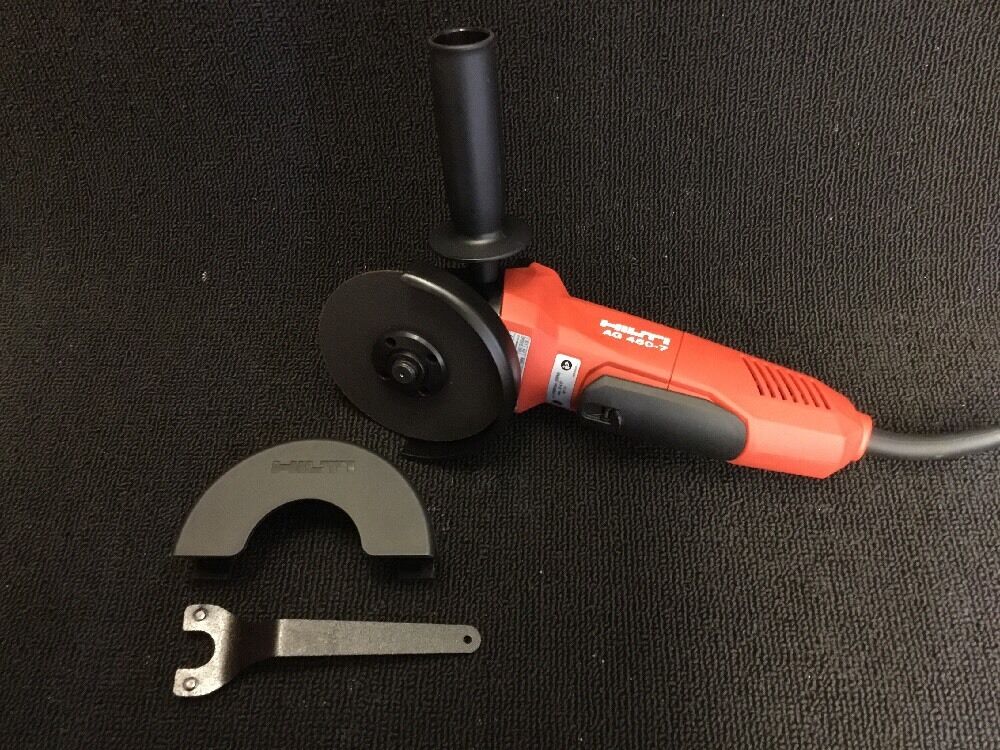 HILTI AG 450-7D ANGLE GRINDER, BRAND NEW, FREE EXTRA ITEMS,