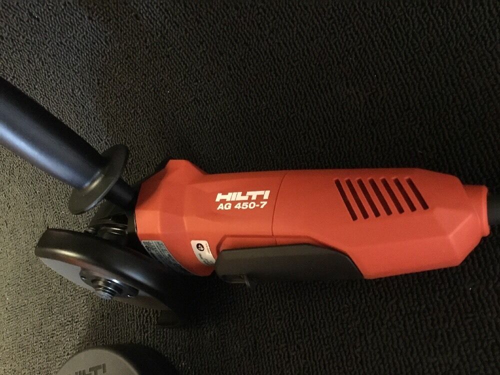 HILTI AG 450-7D ANGLE GRINDER, BRAND NEW, FREE EXTRA ITEMS,