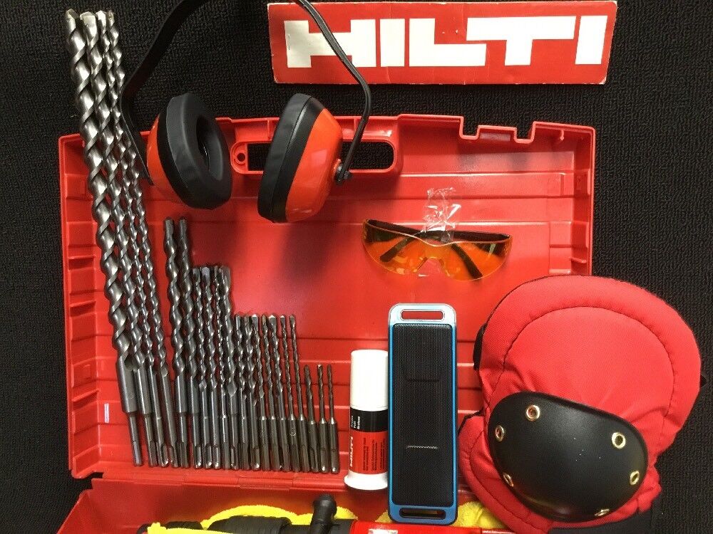 HILTI TE 22 HAMMER DRILL,PREOWNED, FREE SPEAKER,  EXTRAS,