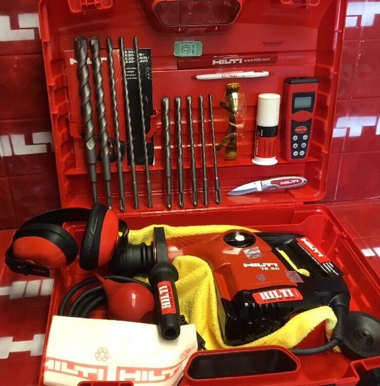 HILTI 30 ROTARY HAMMER, PREOWNED, EXCELLENT CONDITION