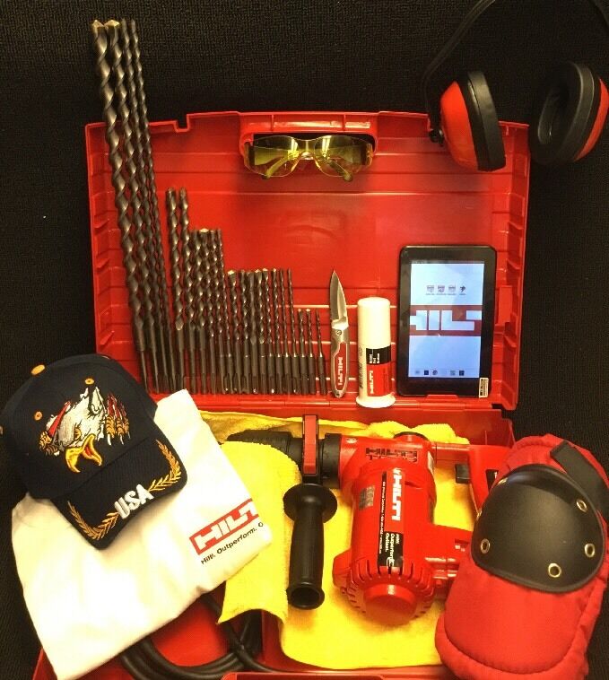 HILTI TE 17 GREAT CONDITION, FREE TABLET, BITS AND EXTRAS