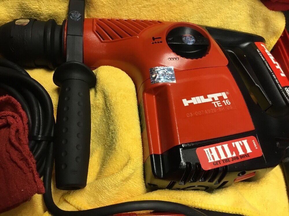 HILTI TE 16 DRILL,PREOWNED,FREE BITS,THERMO BOTTLE