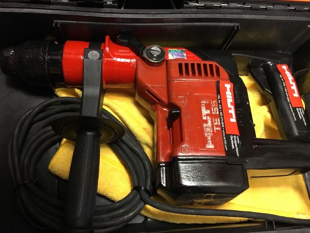 HILTI TE 55 HAMMER DRILL, PREOWNED, FREE THERMO, A LOT OF EXTRAS, FAST SHIP