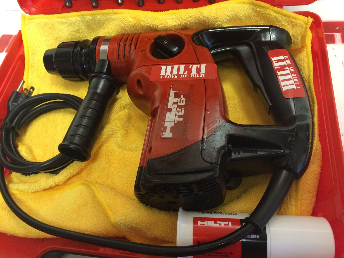 HILTI TE 6-S, PREOWNED, FREE HILTI HAT, SET OF BITS, CHISELS