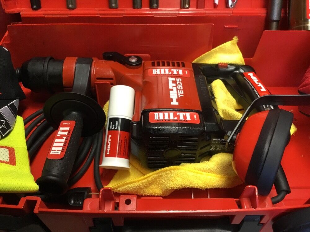 HILTI TE 505, L@@K, BREAKER, CHISELS INCLUDE, FREE EXTRAS, DURABLE, FAST SHIP