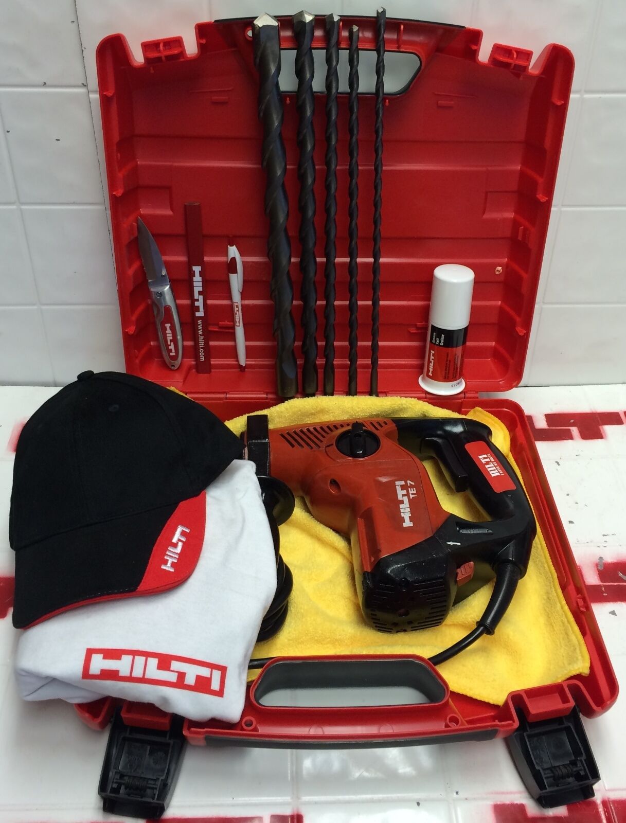 HILTI TE 7, EXCELLENT CONDITION, FREE HILTI ITEMS, BITS