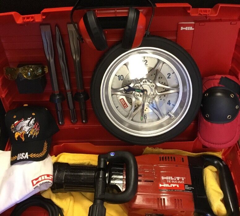 HILTI TE 905-AVR, PREOWNED, FREE WALL CLOCK, CHISELS, PLUS EXTRAS, FAST SHIP