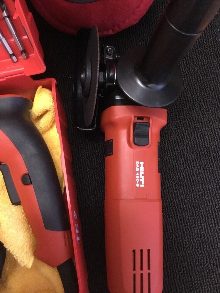 HILTI TE 2 DRILL, NEW, FREE HILTI GRINDER 450-S, A LOT OF EXTRA,