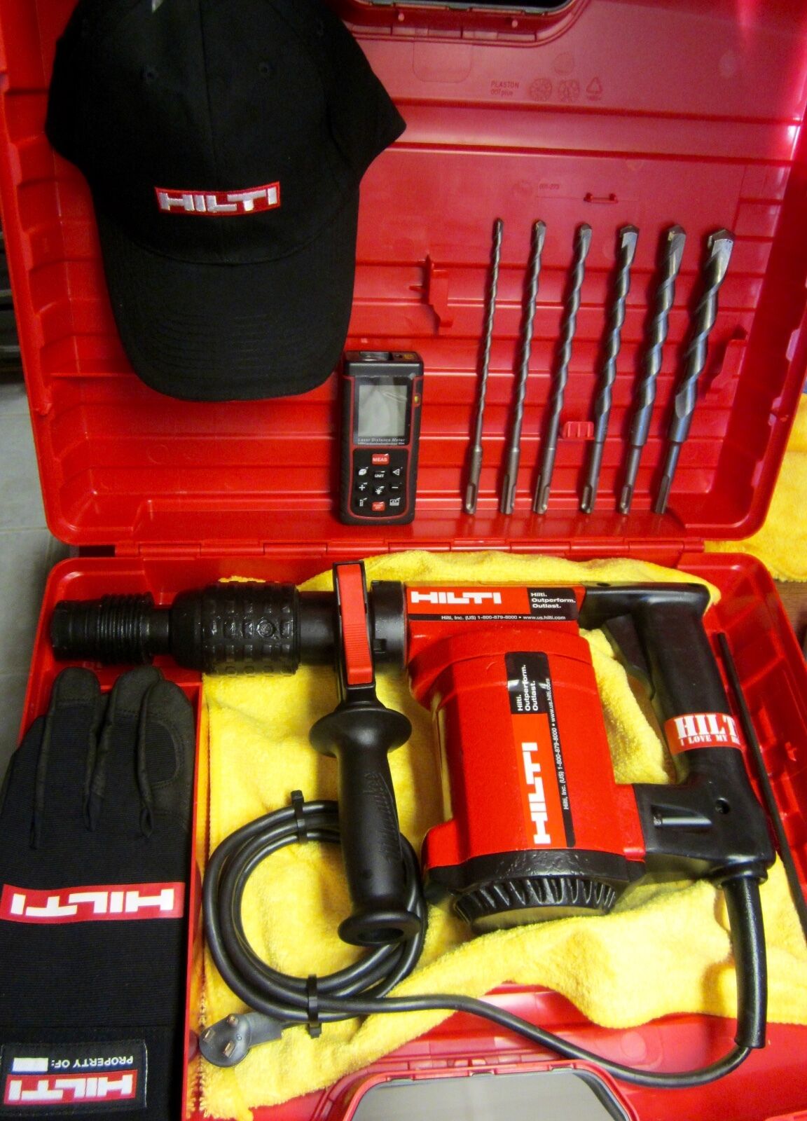 HILTI TE 22 DRILL, GREAT CONDITION, FREE LASER METER, EXTRAS