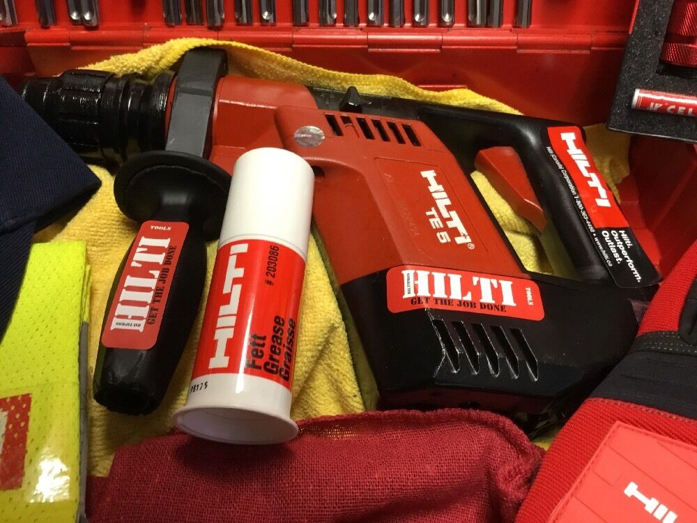 HILTI TE 5, STRONG, DURABLE, LOADED DRILL BITS