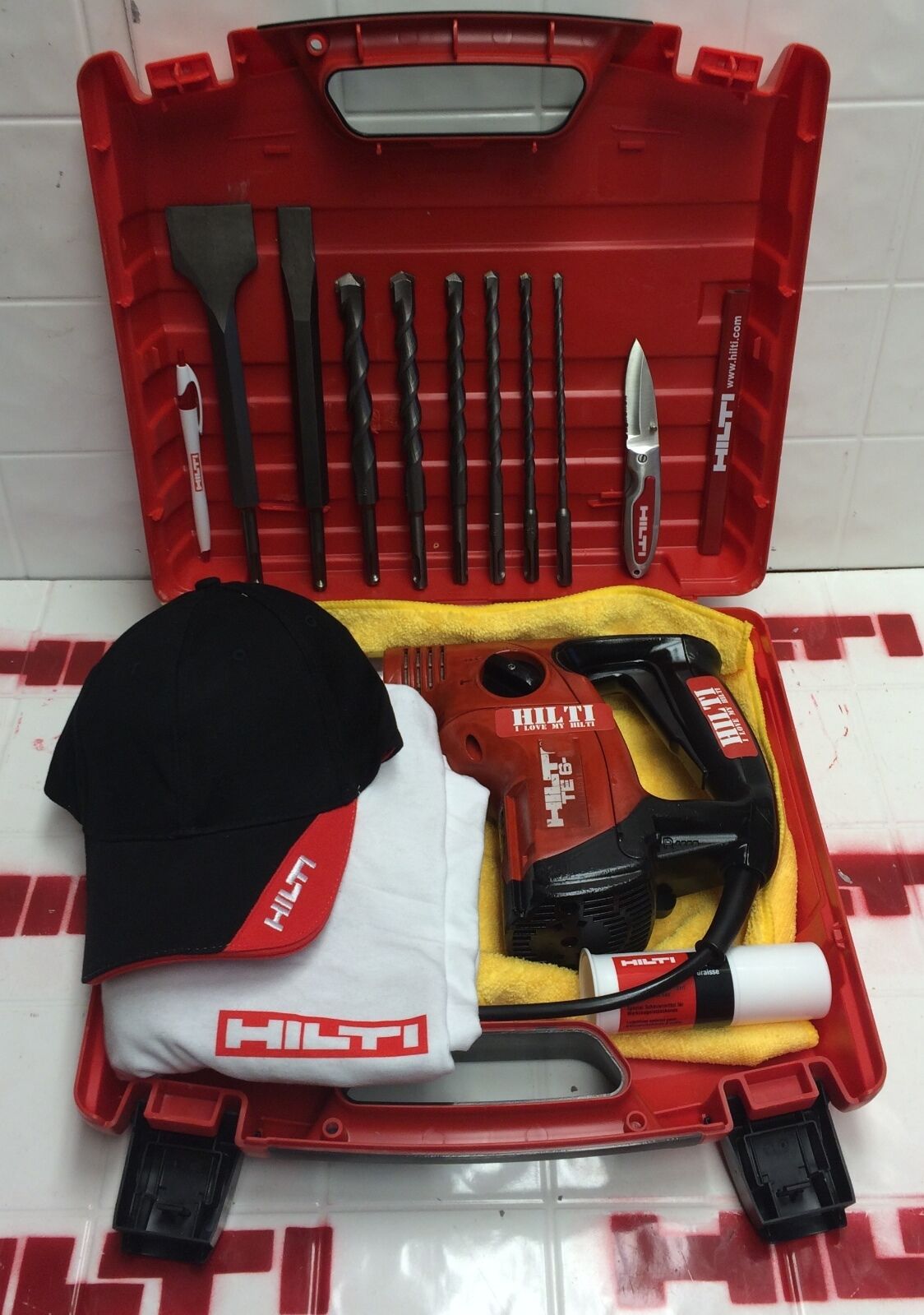 HILTI TE 6-S, PREOWNED, FREE HILTI HAT, SET OF BITS, CHISELS