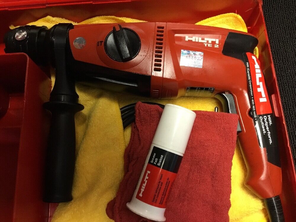 HILTI TE 2 DRILL, PREOWNED, FREE TABLET, BITS AND EXTRAS