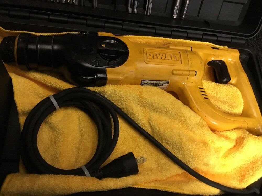 DEWALT D25213 HAMMER PREOWNED, FREE ANGLE GRINDER