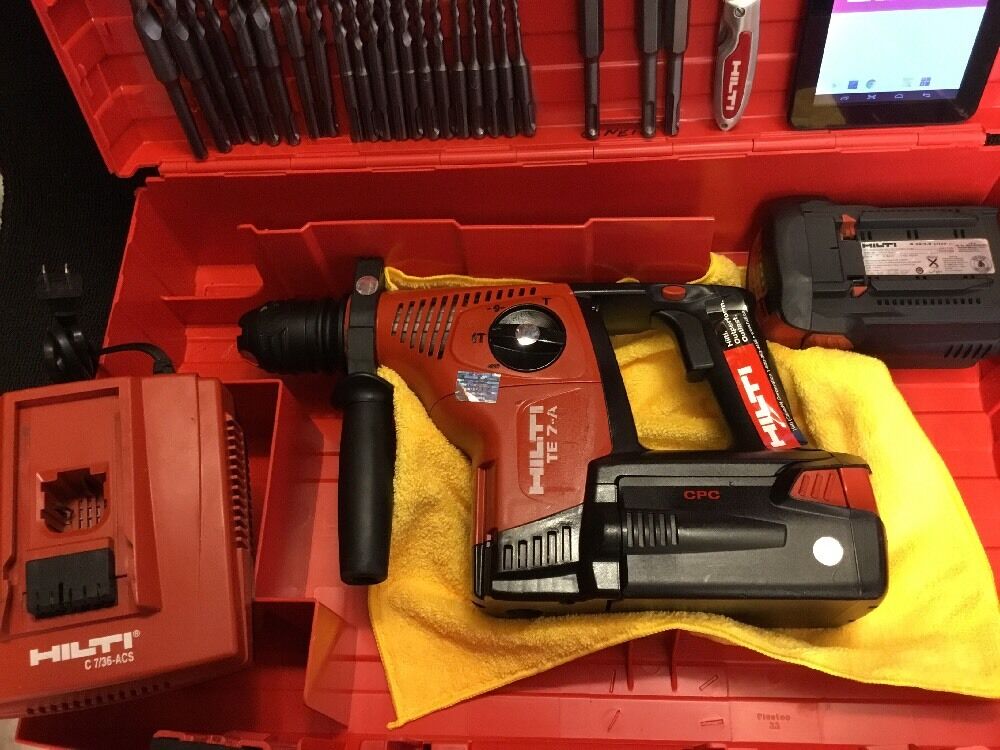 HILTI TE 7-A PREOWNED, FREE TABLET, BITS, CHISEL, EXTRAS