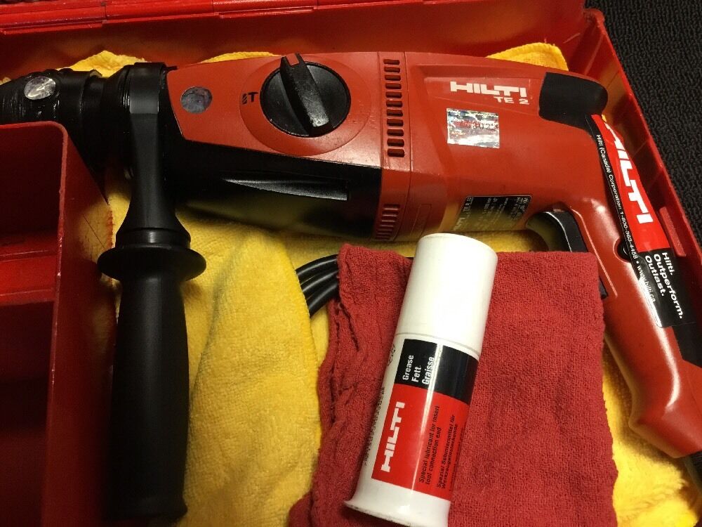 HILTI TE 2 DRILL, PREOWNED, FREE TABLET, BITS AND EXTRAS