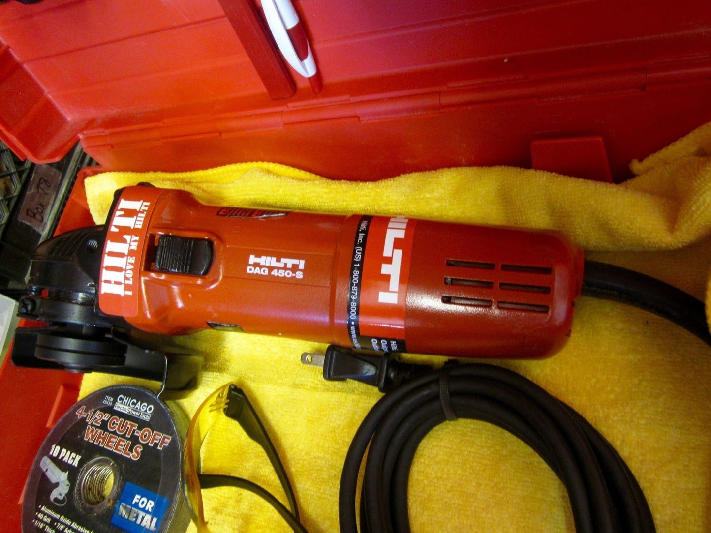 HILTI DAG 450-S ANGLE GRINDER, GREAT SHAPE