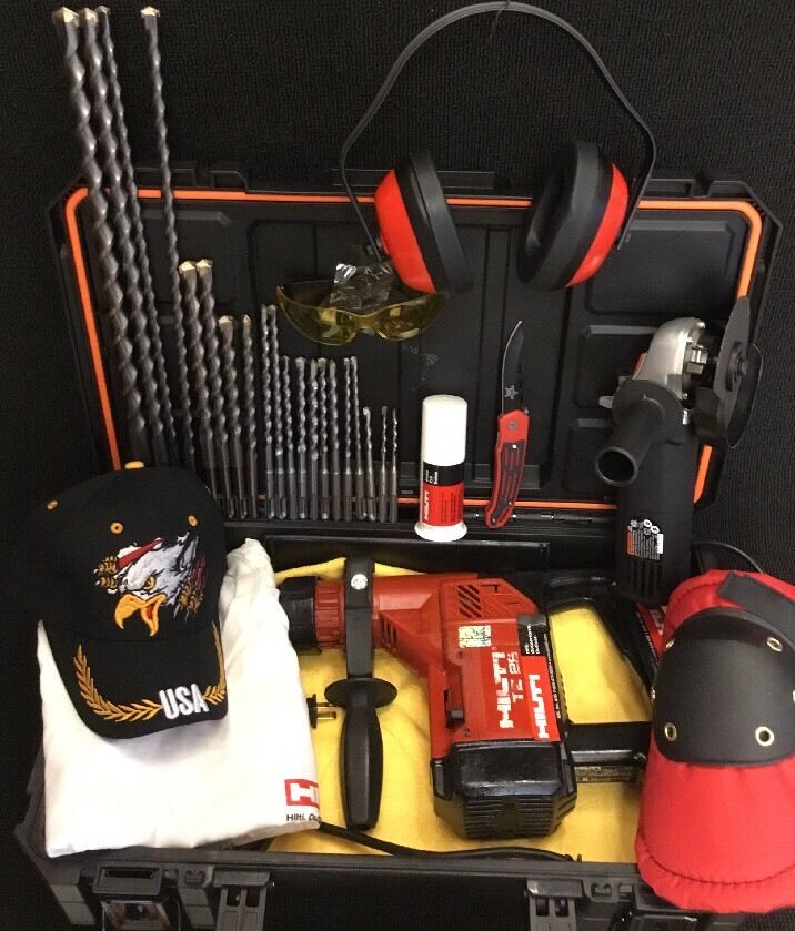 HILTI TE 25, PREOWNED, FREE GRINDER, BITS, A LOT OF EXTRAS