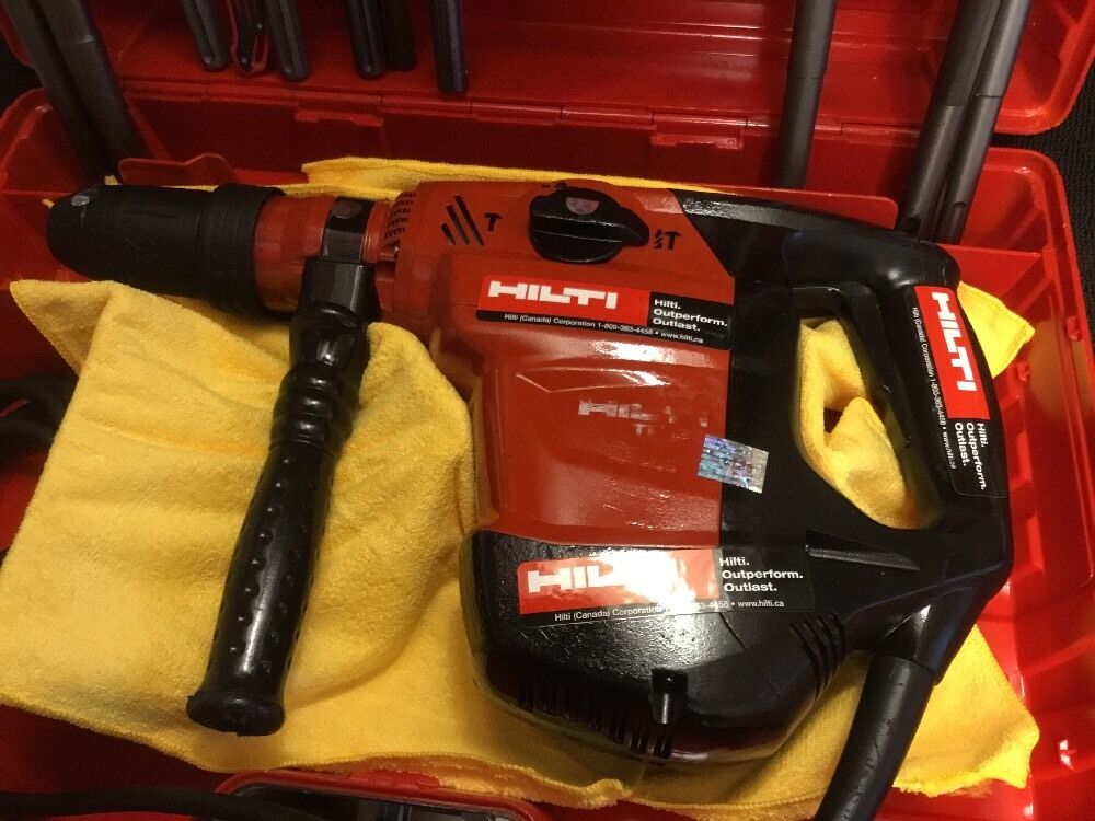 HILTI TE 60, PREOWNED, FREE HILTI GRINDER, BITS, EXTRAS