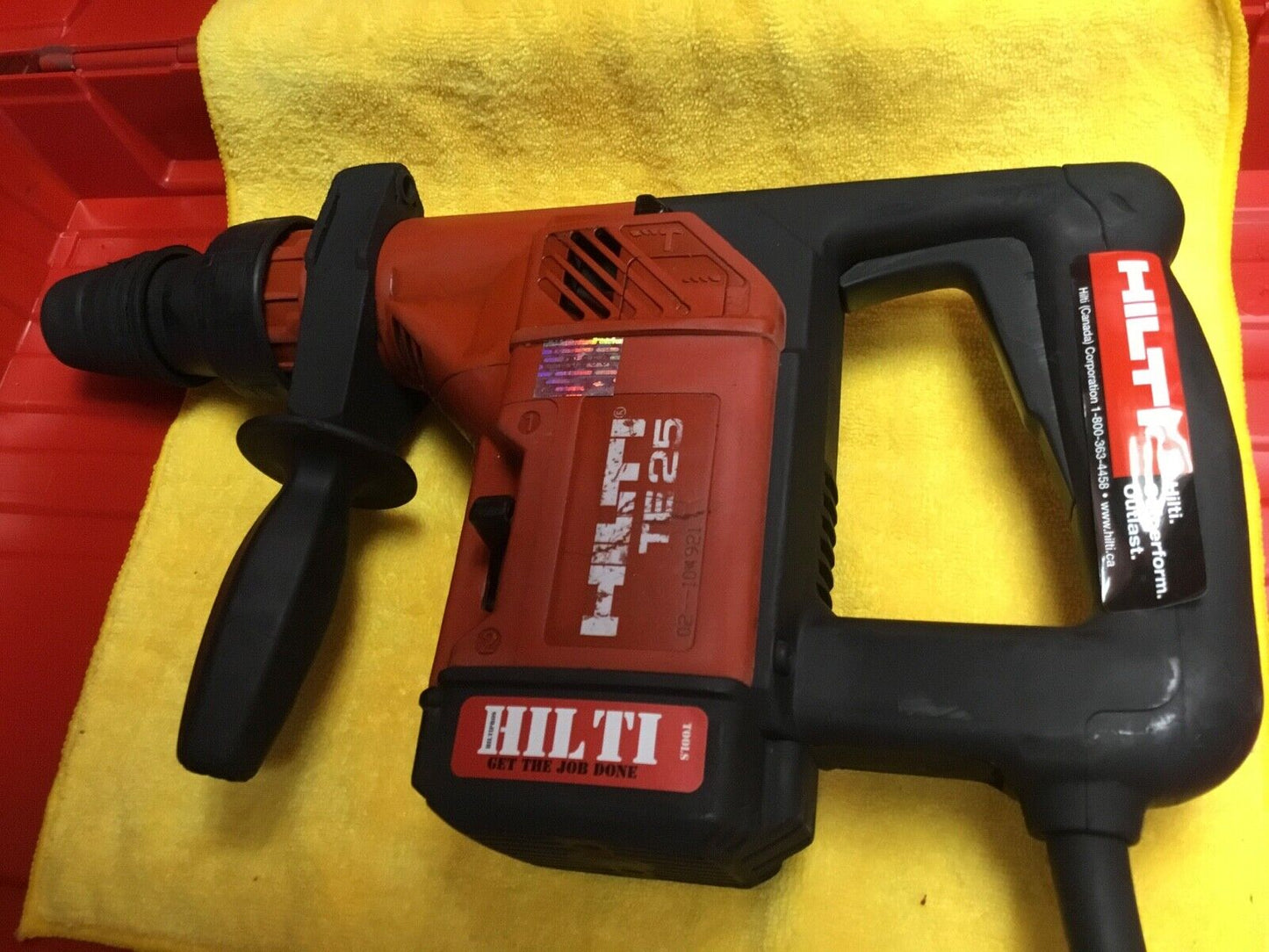 HILTI TE 25 HAMMER DRILL, PREOWNED, FREE LASER, COMPLETE SET