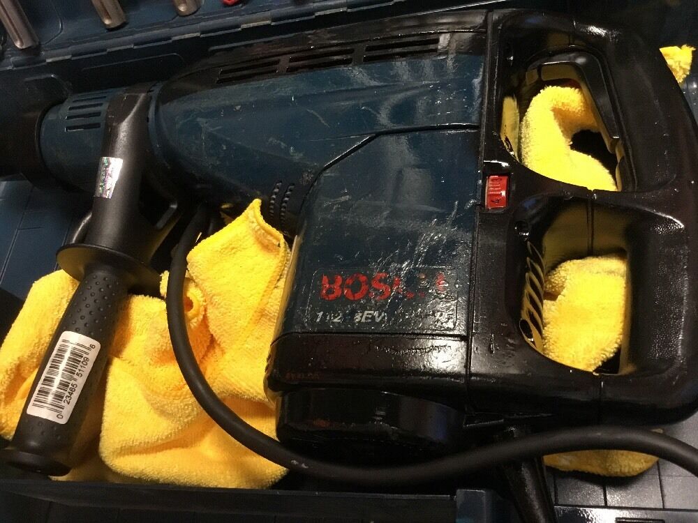 BOSCH 11263 EVS DRILL PREOWNED