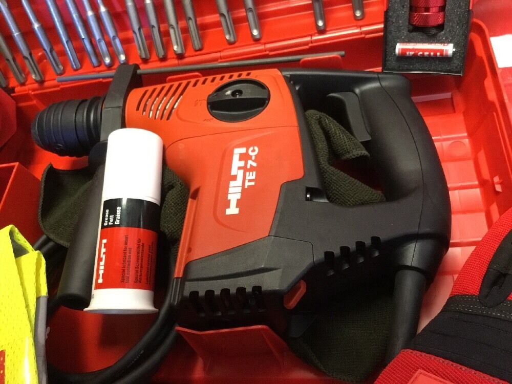 HILTI TE 7-C HAMMER DRILL,BRAND NEW, STRONG, FREE EXTRAS