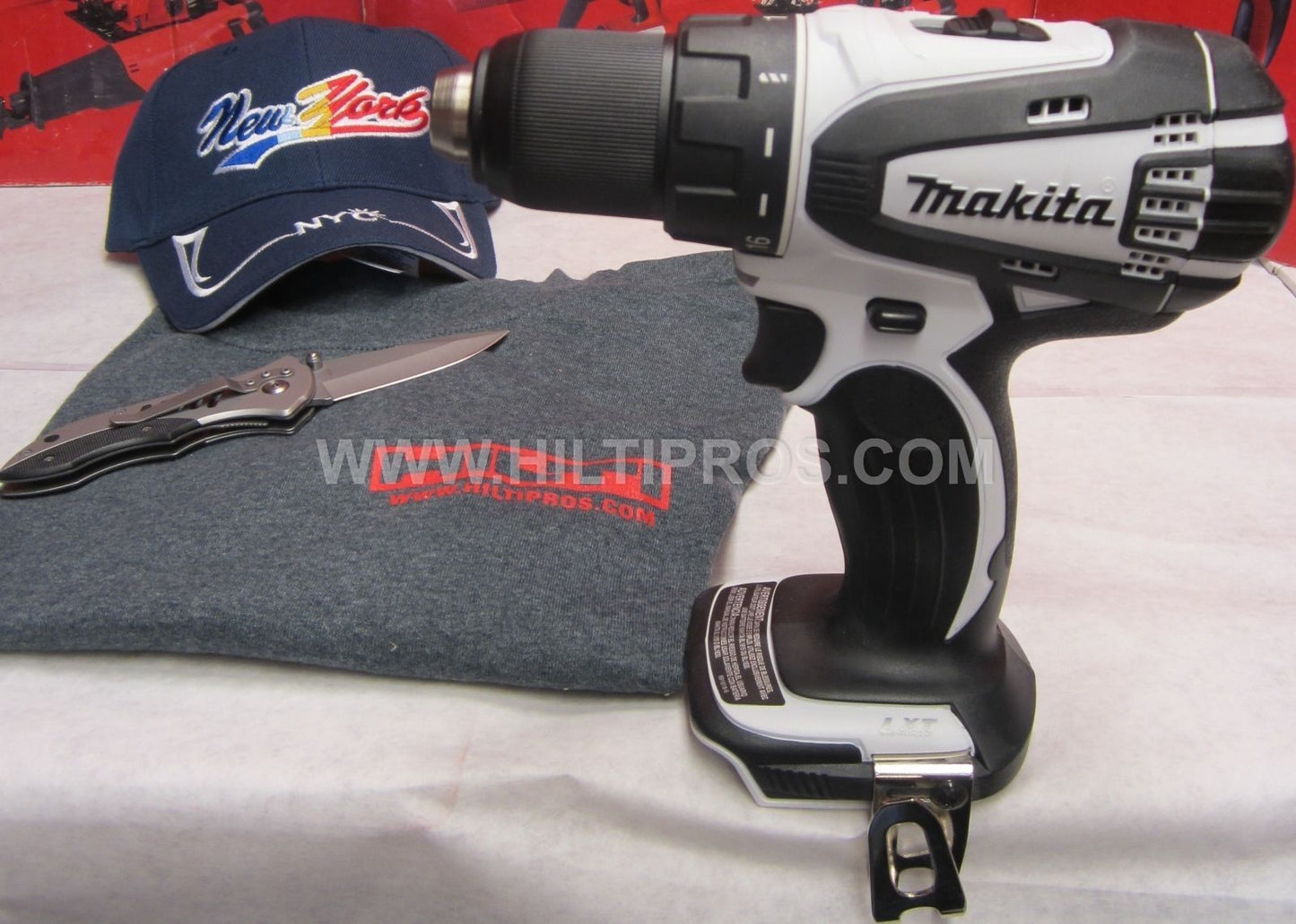 MAKITA DRIVER DRILL,FREE T-SHIRT,FREE POCKET KNIFE,FREE HAT. FAST SHIP,L@@K G@@D