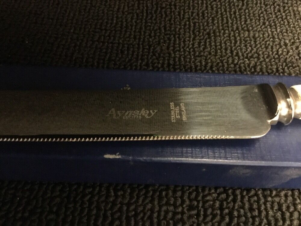 BREAD KNIFE & STAINLESS BLADE IN BIRD BY AYNSLEY