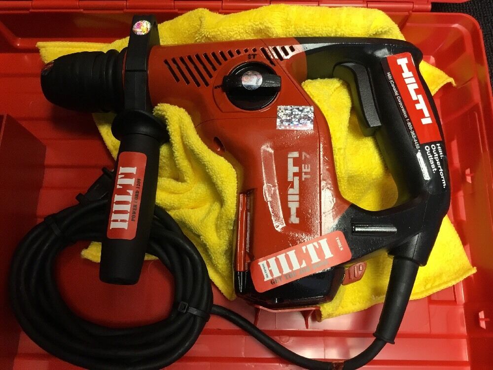 HILTI TE 7 HAMMER DRILL, EXCELLENT, FREE BITS, FREE THERMO BOTTLE