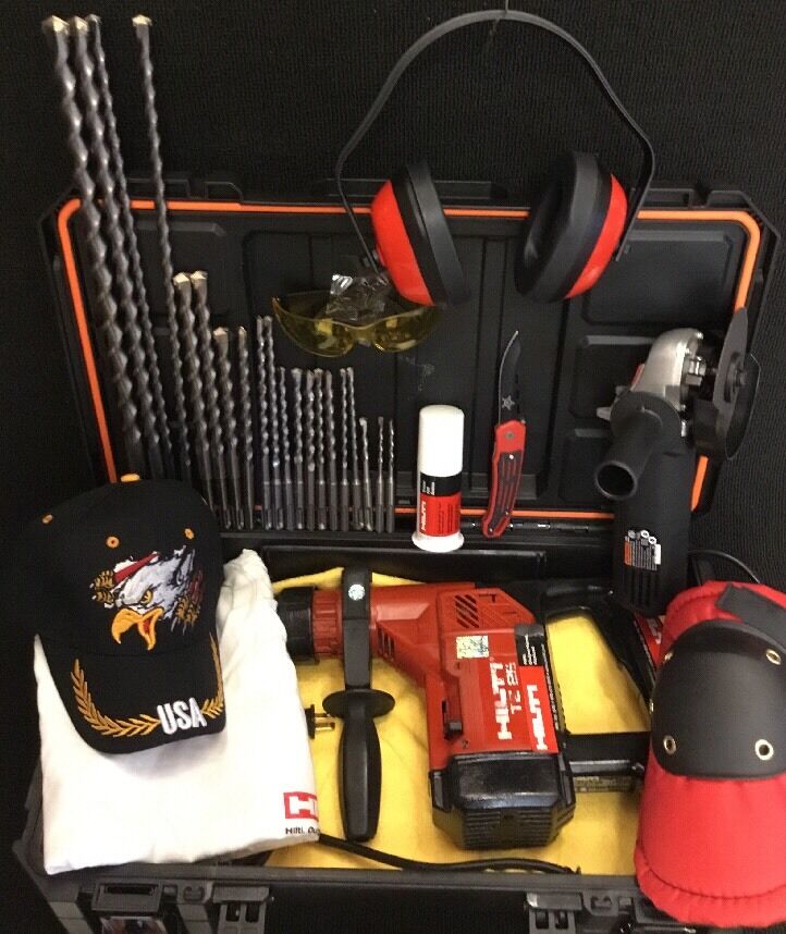 HILTI TE 25, PREOWNED, FREE GRINDER, BITS, A LOT OF EXTRAS