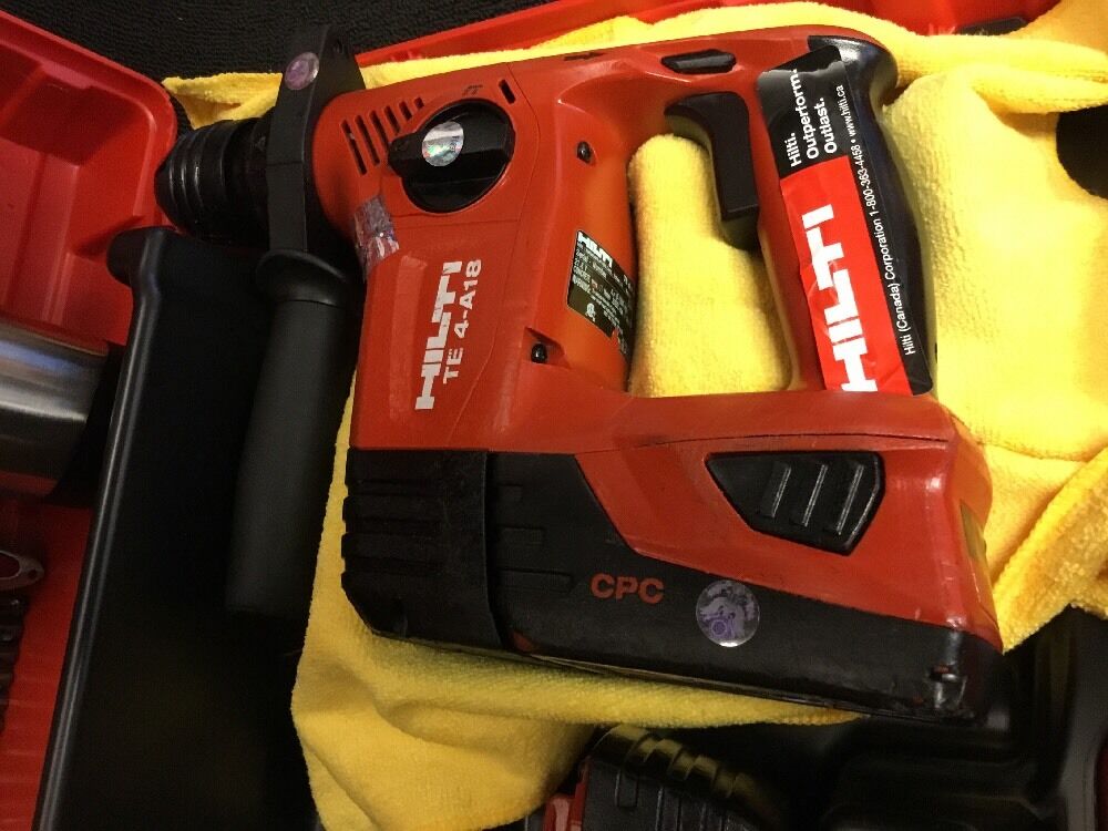 HILTI TE 4-A18 PREOWNED, FREE COFFEE MUG, BITS AND EXTRAS