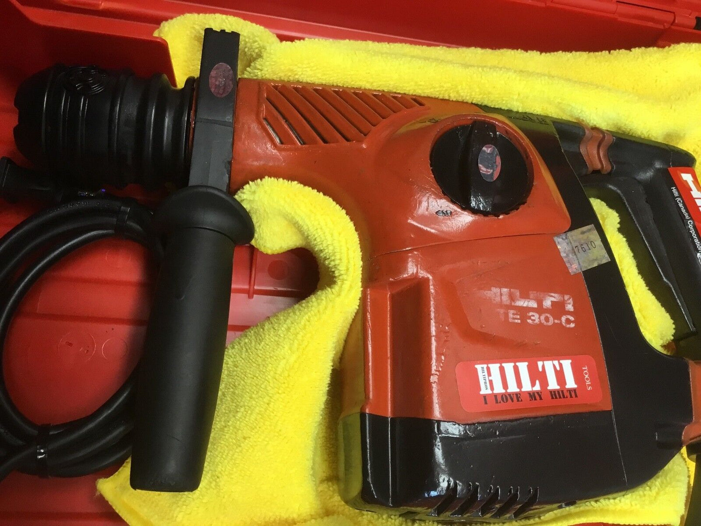 HILTI TE 30-C HAMMER DRILL, PREOWNED, MADE IN GERMANY, FREE GRINDER