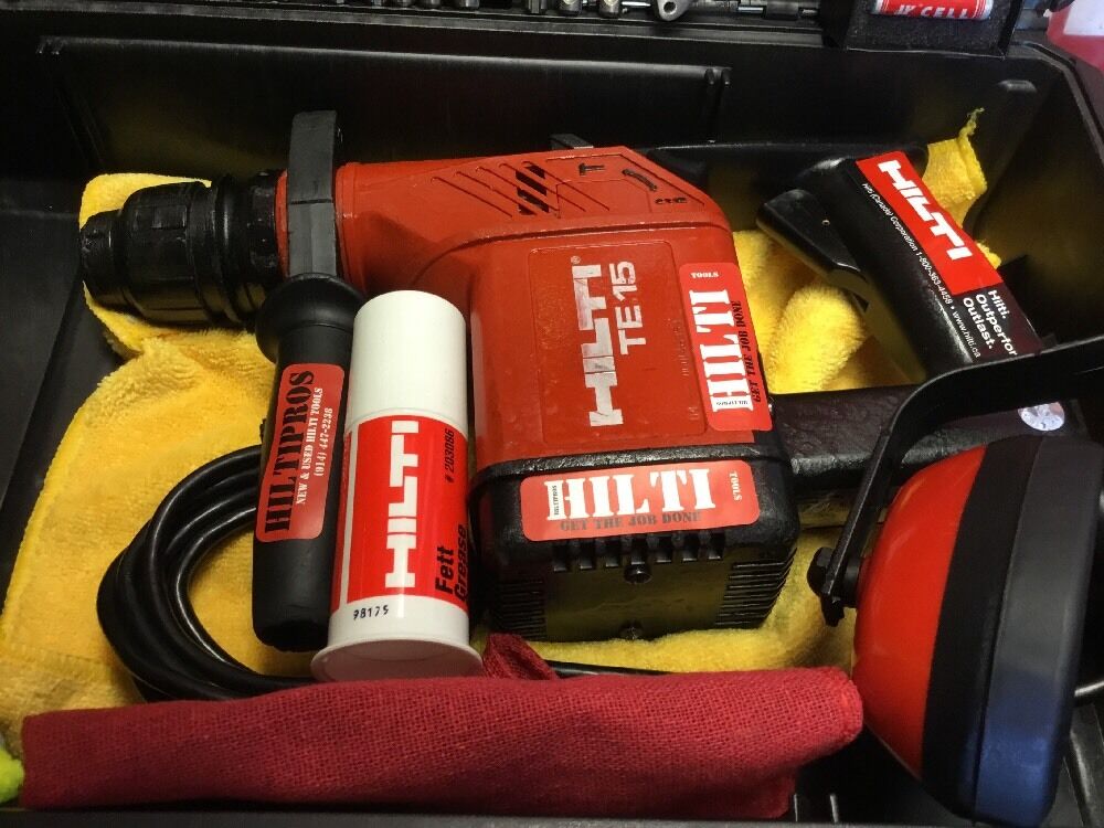 HILTI TE 15 HAMMER DRILL FREE EXTRAS, STRONG