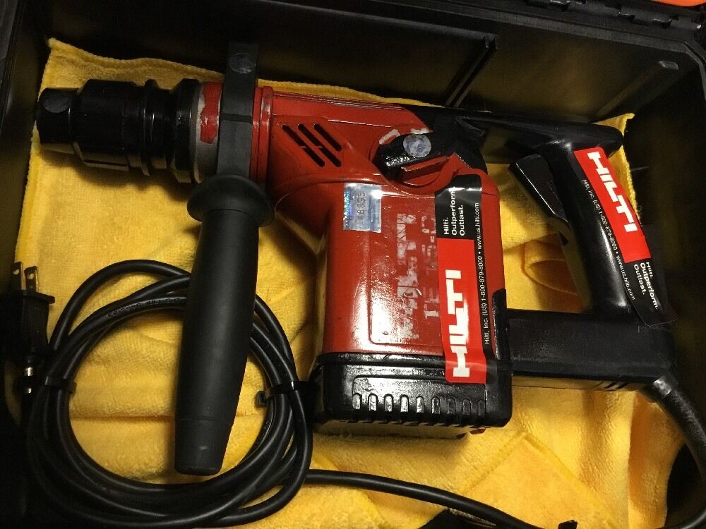 HILTI TE 15-C DRILL, PREOWNED, FREE LASER METER,  PLUS EXTRAS