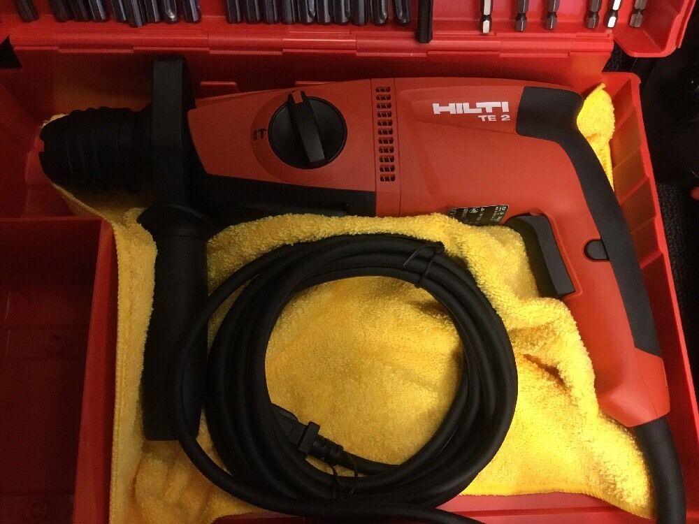 HILTI TE 2 DRILL, NEW, FREE HILTI GRINDER 450-S, A LOT OF EXTRA,