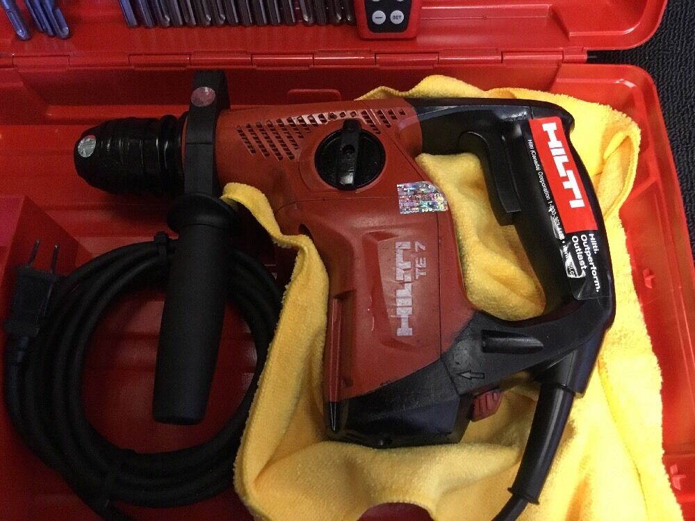 HILTI TE 7,PREOWNED, FREE LASER METER, BITS,  A LOT OF EXTRAS