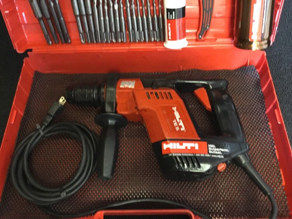 HILTI TE 5 PREOWNED, FREE THERMO, BITS, A LOT OF EXTRA ITEMS