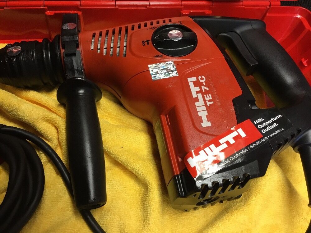 HILTI TE 7-C, PREOWNED, FREE THERMO BOTTLE, BITS AND CHISELS