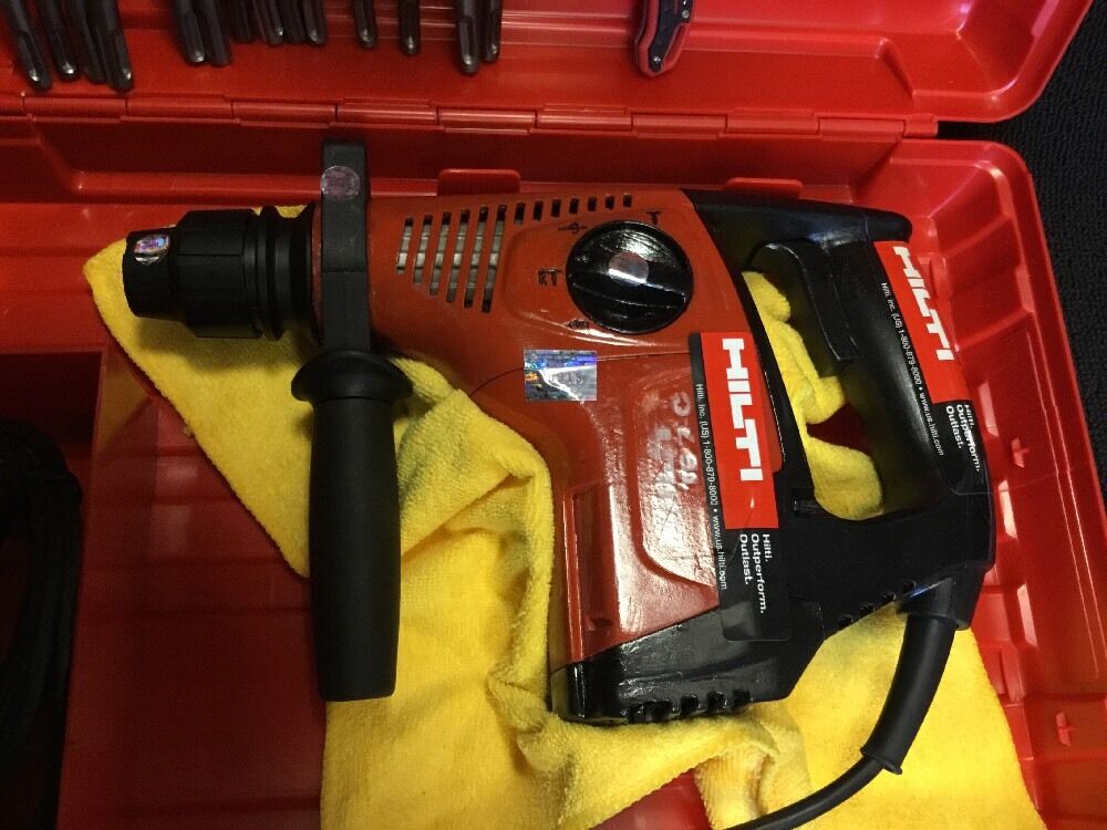 HILTI TE 7-C, PREOWNED, FREE COFFEE MUG, BITS