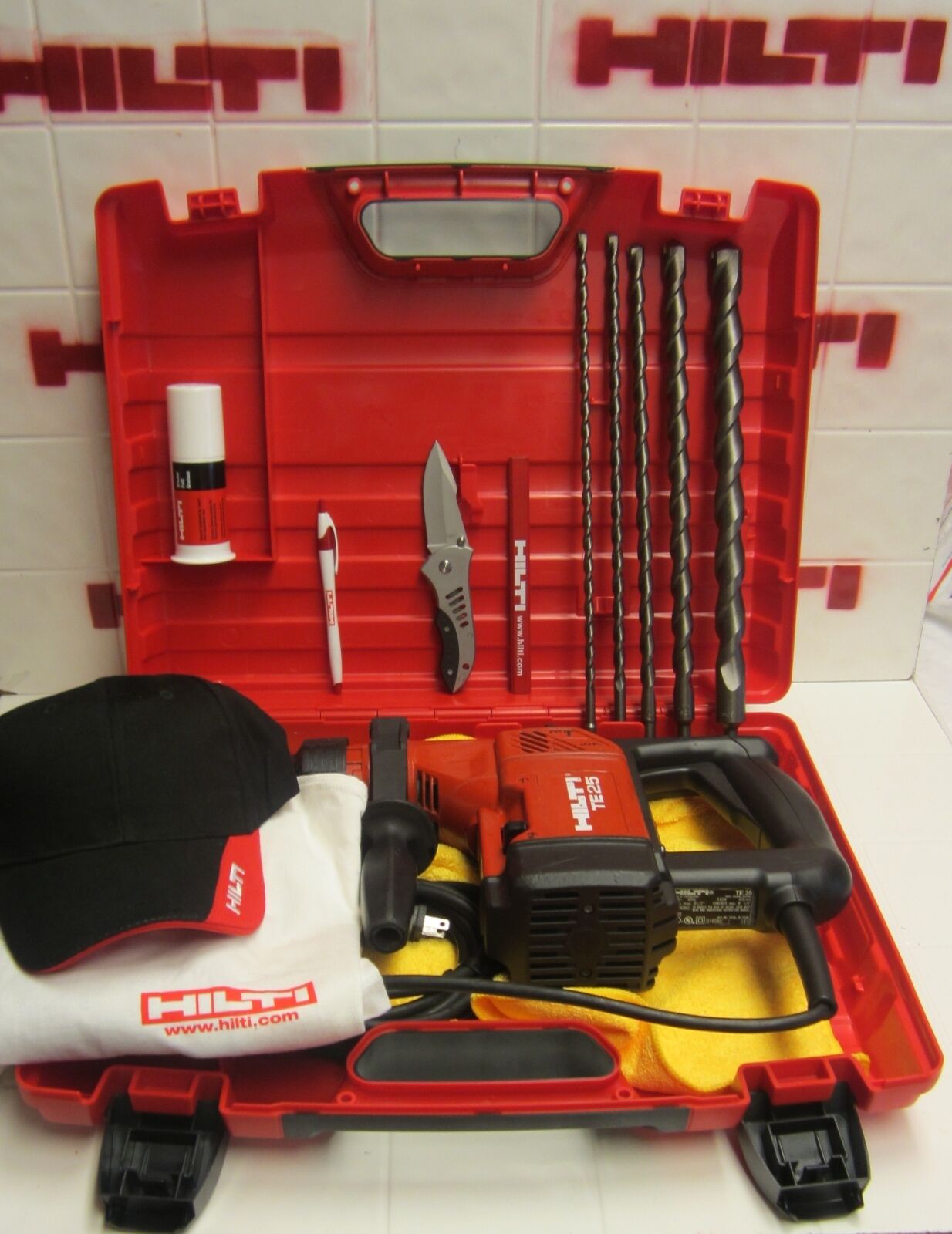 HILTI TE 25, PREOWNED, FREE BITS AND A LOT OF EXTRAS