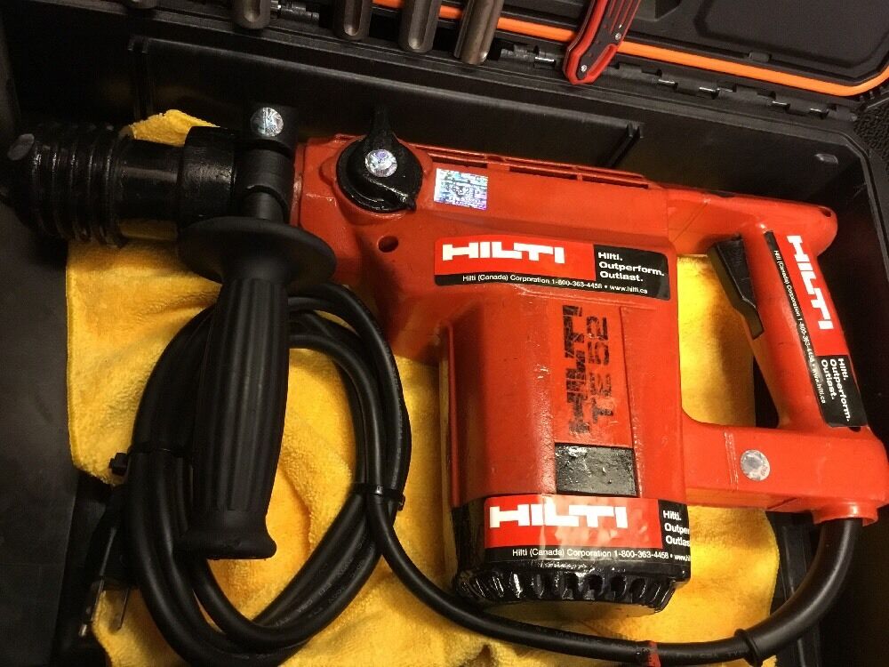 HILTI TE 52 PREOWNED, FREE ANGLE GRINDER, BITS AND CHISELS, FAST SHIP