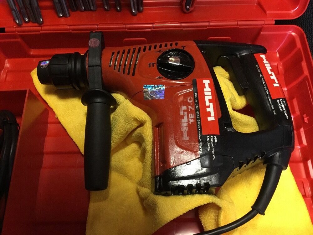 HILTI TE 7-C, PREOWNED, FREE COFFEE MUG, BITS