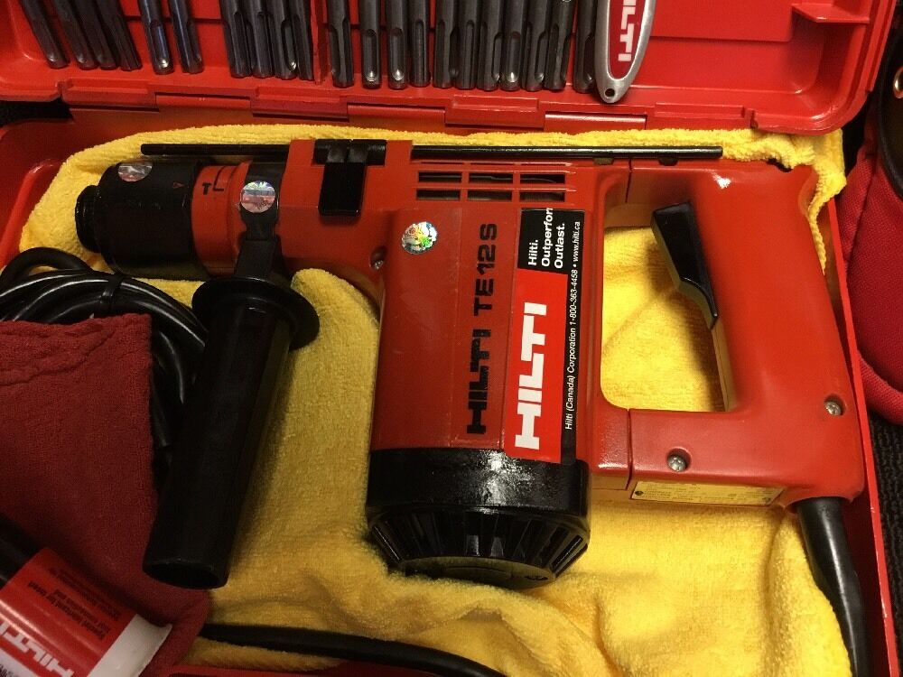 HILTI TE 12 S, GREAT CONDITION, FREE BITS, FREE THERMO BOTTLE