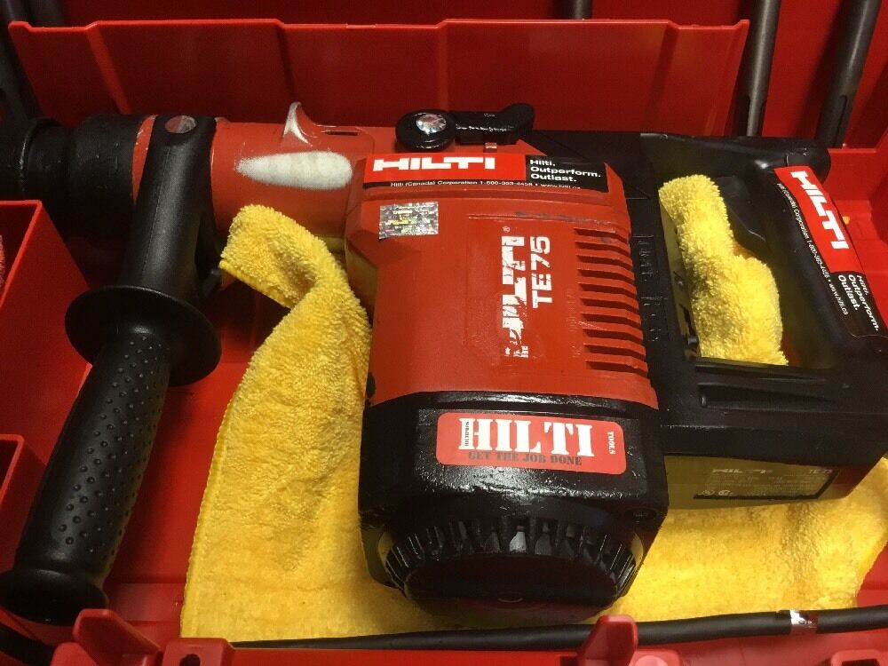 HILTI TE 75 HAMMER DRILL, PREOWNED, FREE BITS & EXTRAS