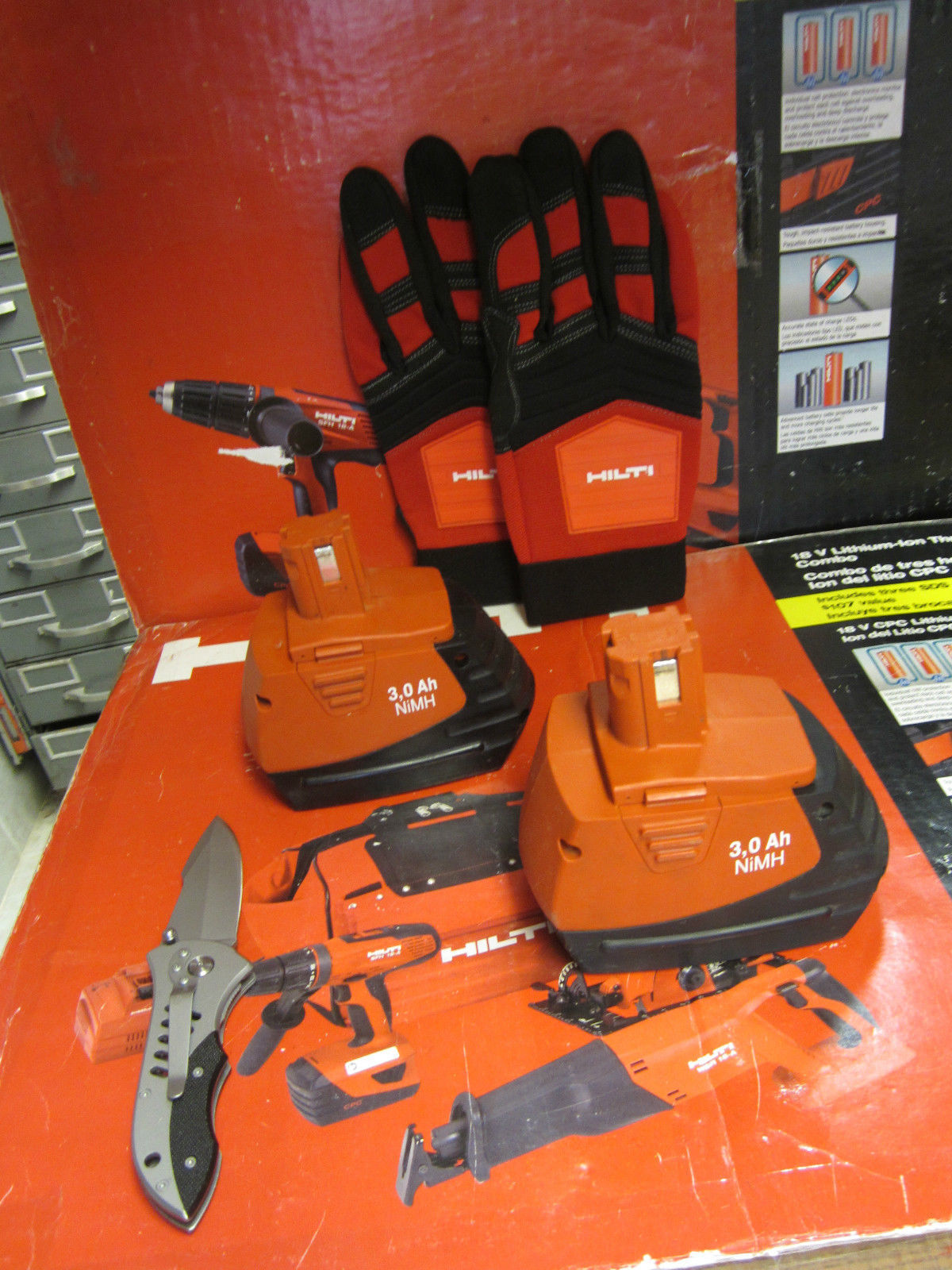 HILTI (2) SFB 185 3.0Ah 18V BATTERIES,IN EXCELLENT CONDITION ,DURABLE