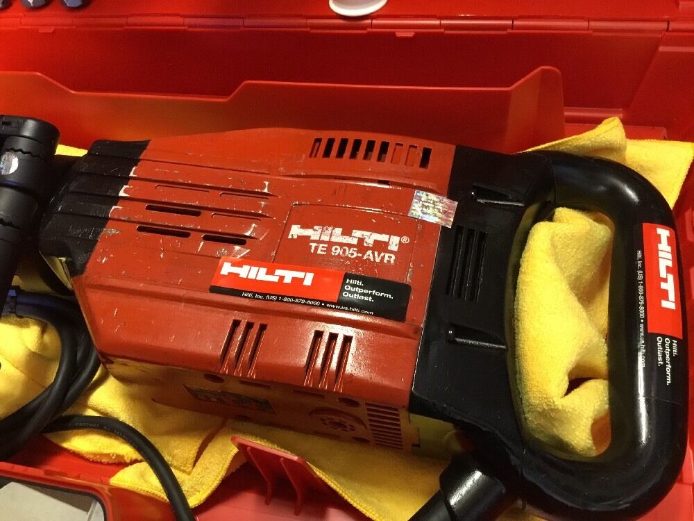 HILTI TE 905-AVR, PREOWNED, FREE ANGLE GRINDER, CHISELS, PLUS EXTRAS, FAST SHIP