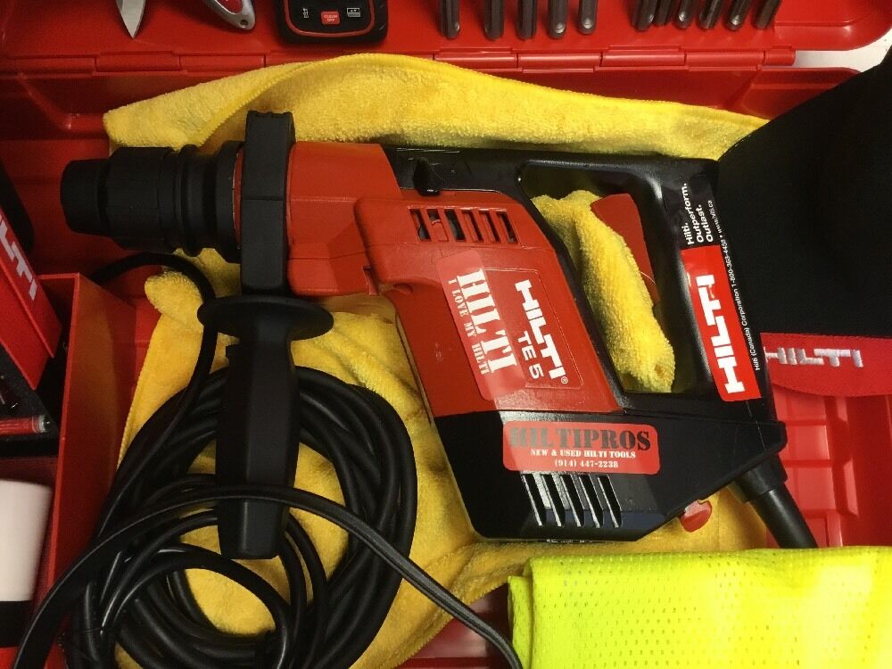 HILTI TE 5 PREOWNED, LOADED, FREE EXTRAS, DURABLE