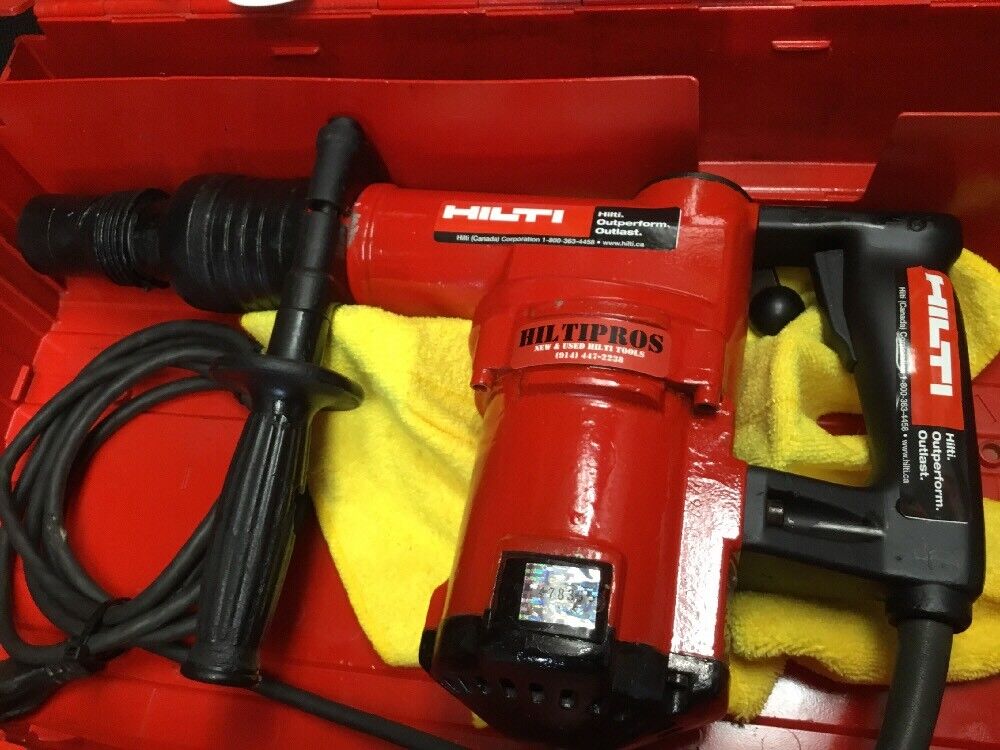 HILTI TE 60 HAMMER DRILL, PREOWNED, GERMANY MADE, FREE TABLET, EXTRAS