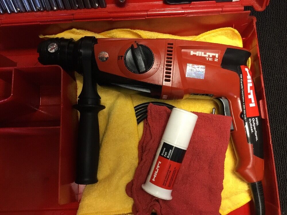 HILTI TE 2 DRILL, PREOWNED, FREE TABLET, BITS AND EXTRAS